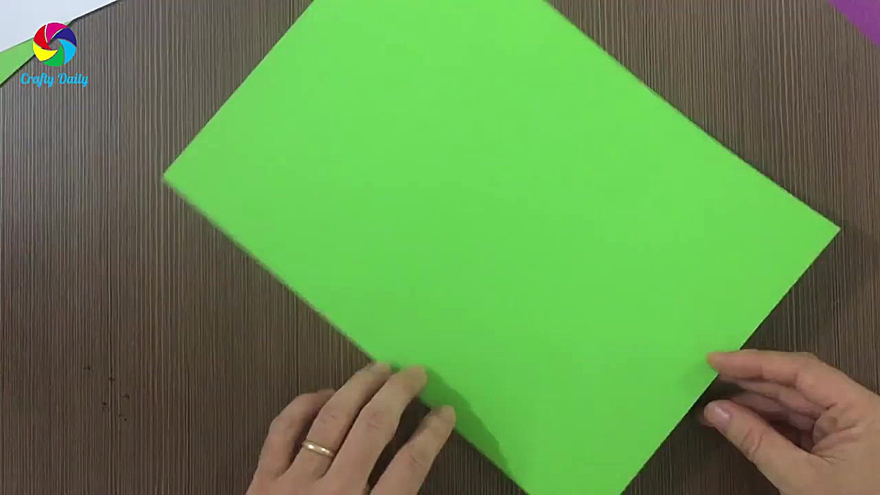 ساخت درخت کریسمس اوریگامی