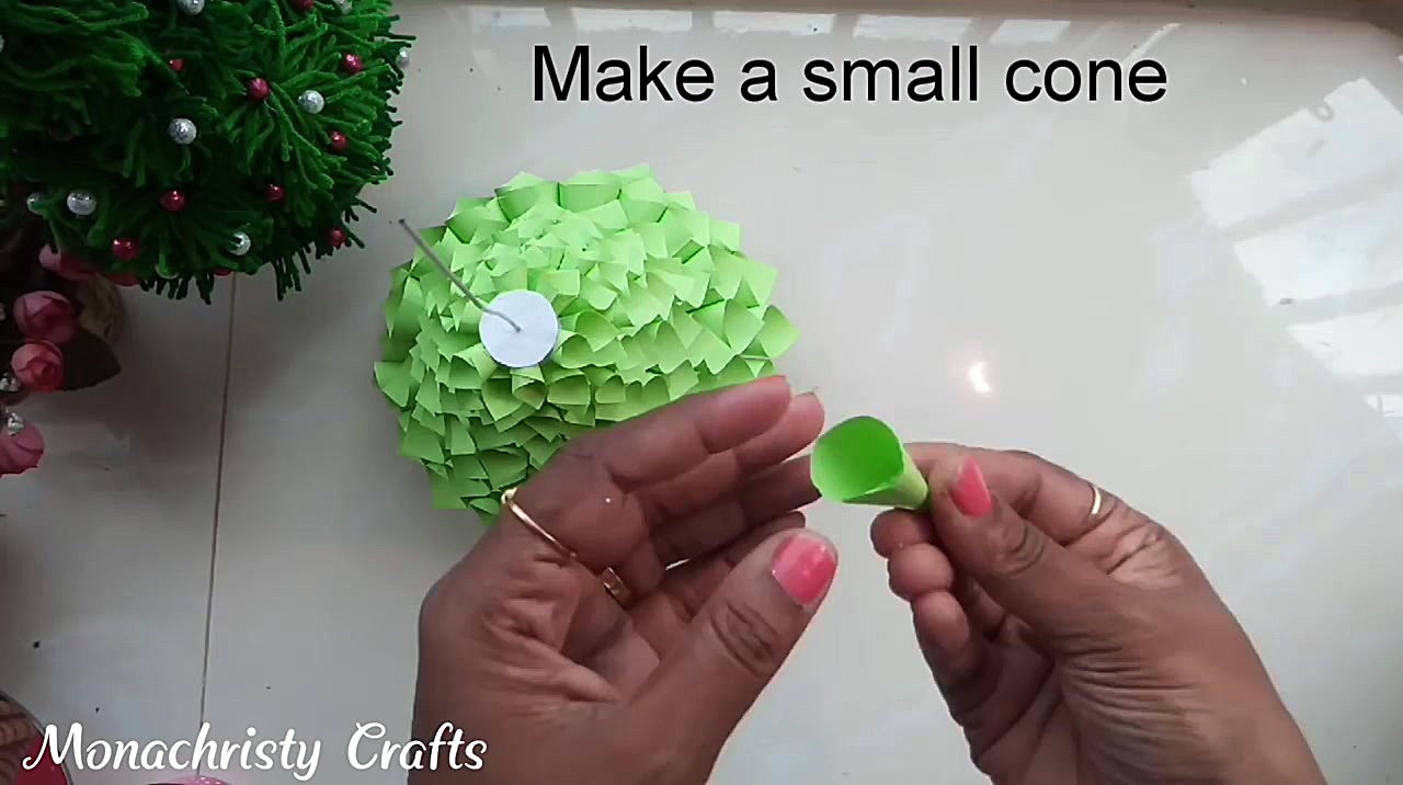 آموزش ساخت درخت کریسمس مقوایی