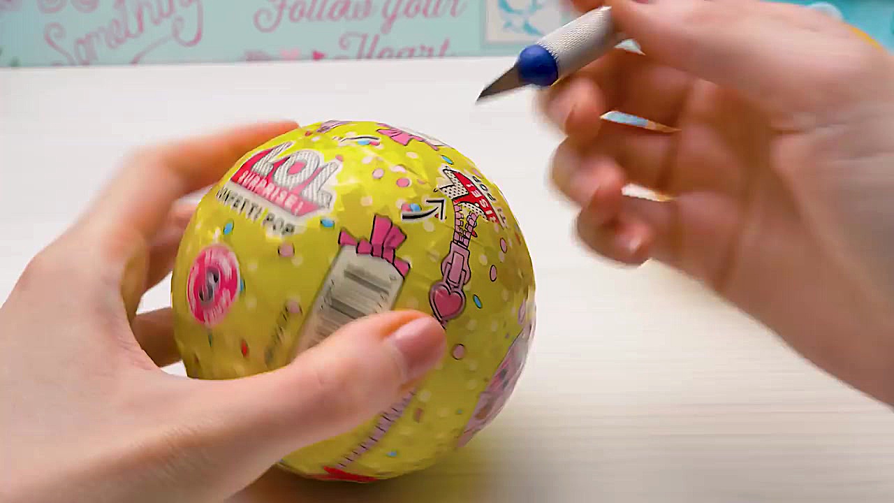 Fake Vs. Real | LOL Surprise!...