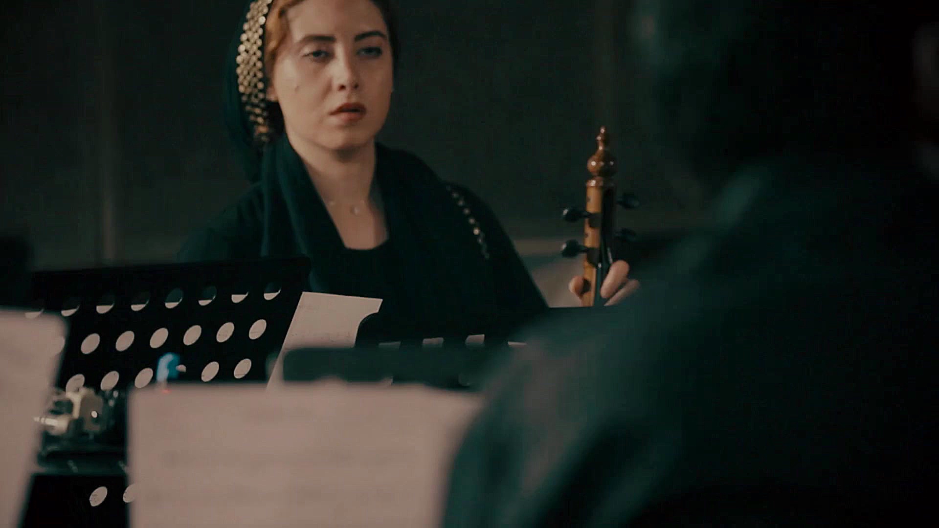 هم خوانی صبا کامکار با گروه ژا...