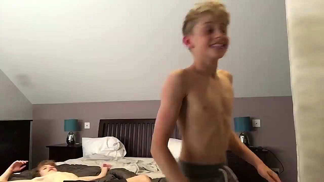 کشتی کج جدید بچه ها در منزل خی...