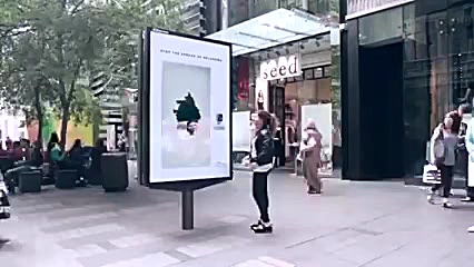 دراگ استور و داروخانه دكتر دوس...