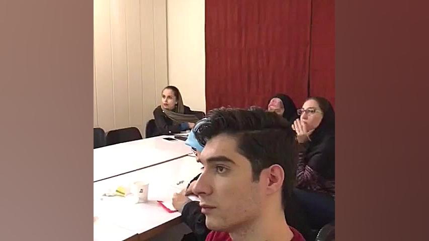 آموزش صادرات از طریق تجارت الک...