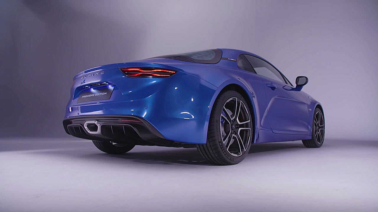 Alpine A110  a Porsche Cayman...