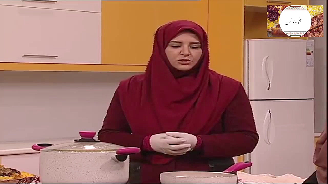 دمی ماش با کشمش (غذای اراکی)