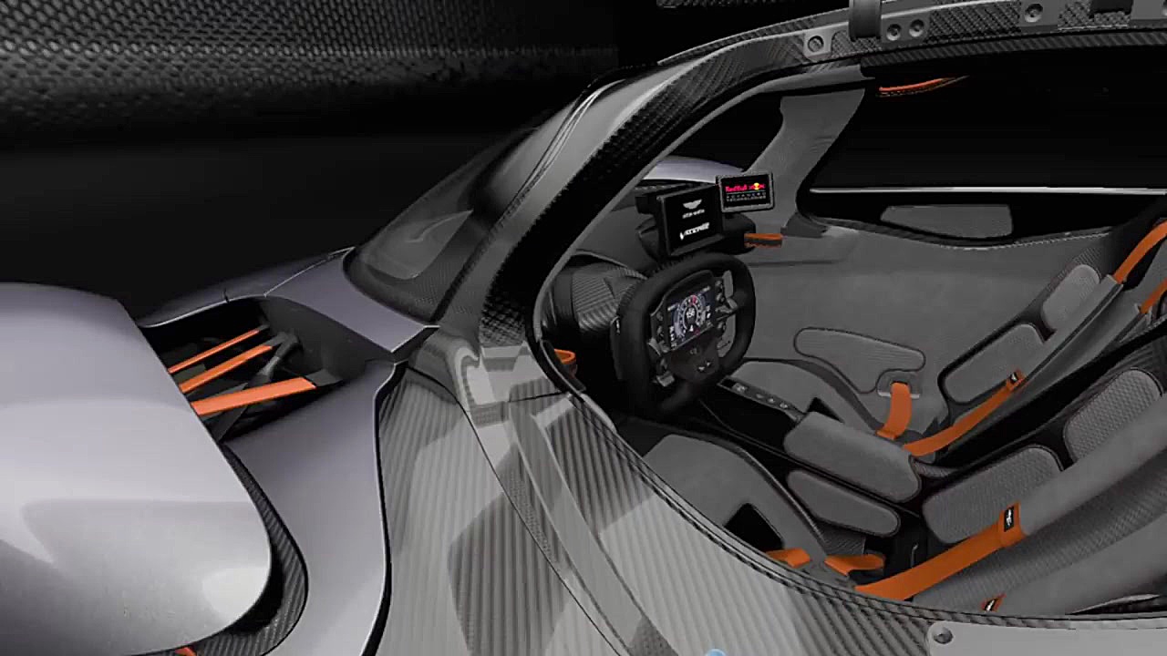 آستون مارتین والکری