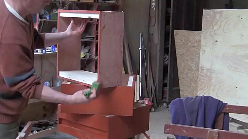 طرز ساخت کندو زنبور عسل