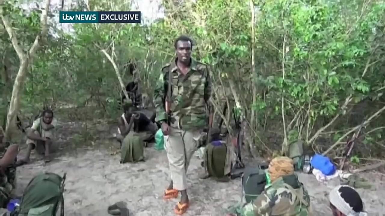 لحظه مرگ داعشی اهل انگلیس در ک...