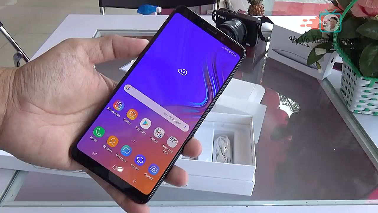 سامسونگ کهکشان A9 2018 خزنده س...