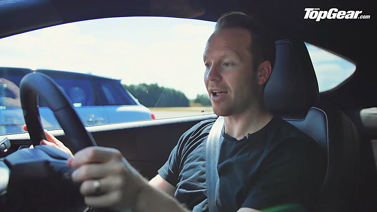 فورد فیستا ST در برابر مینی کو...