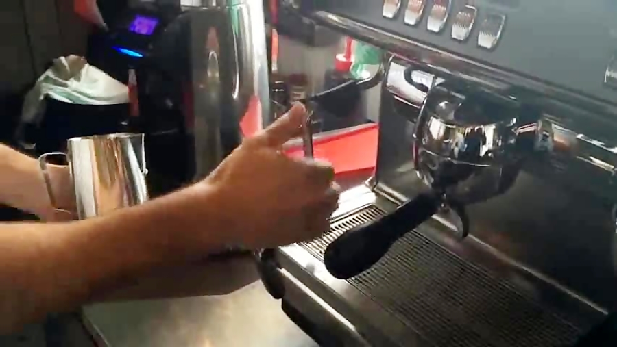 آموزش فوم گیری شیر با نازل بخا...