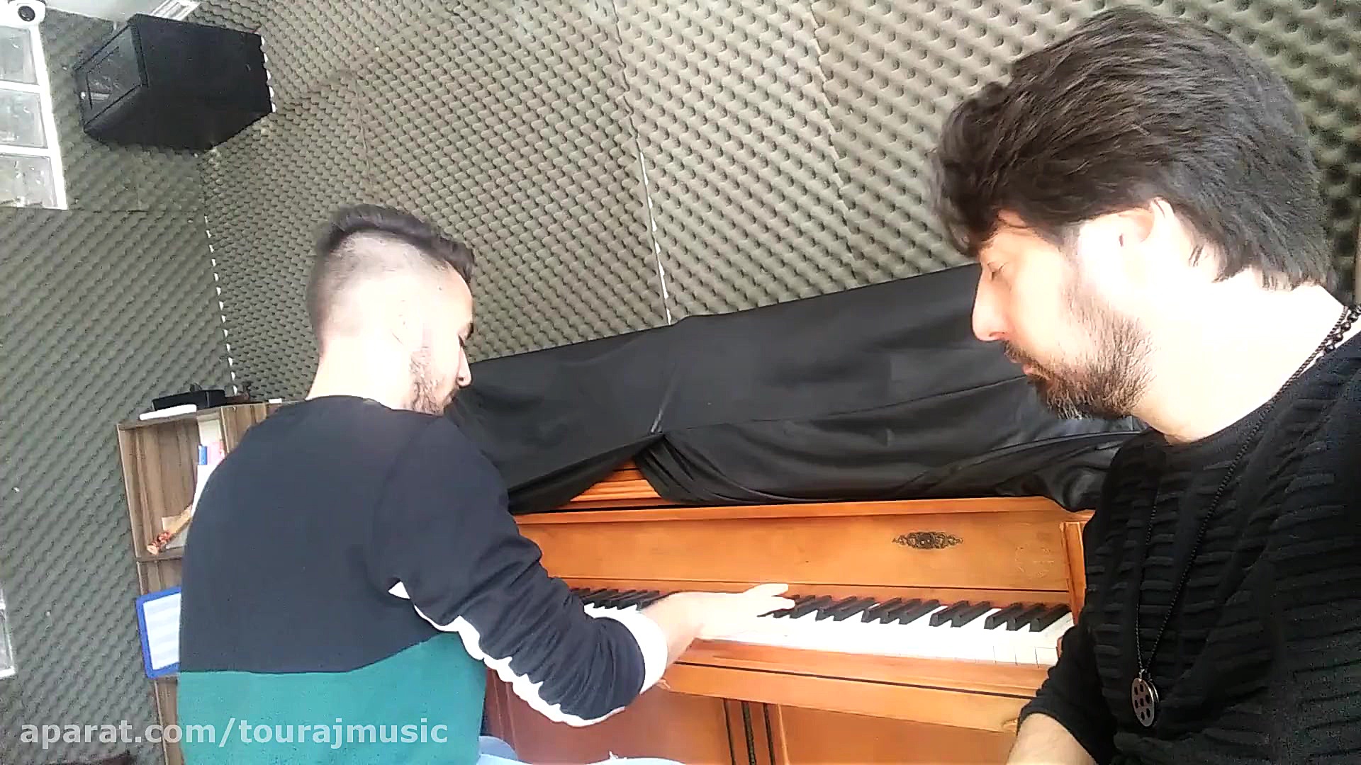 تورج توسلی نیا  عارف