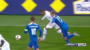 حرکات نمایشی کیلیان امباپه