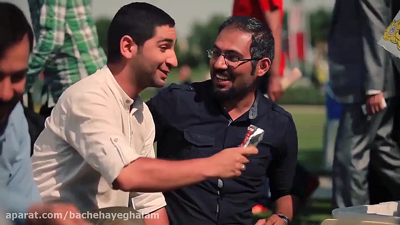 ایستاده ایم... | بر اساس قطعه...