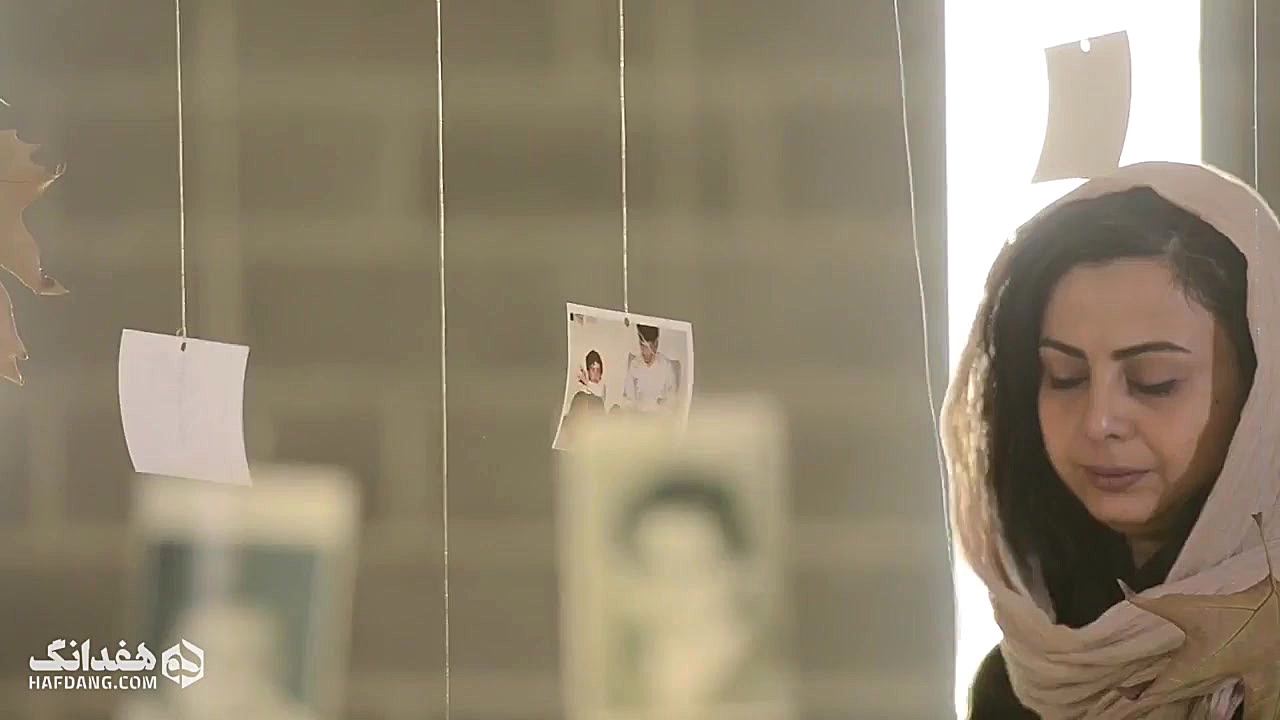 موزیک ویدیوی &laquo;این جا آبی...