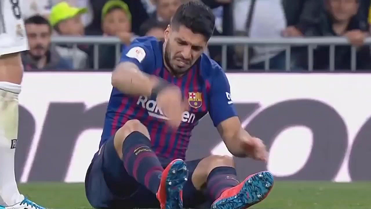 الکلاسیکو  فوتبال بارسلونا و ر...