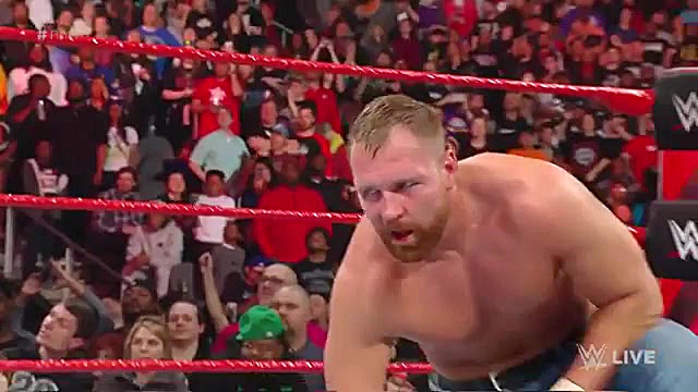 برگشت رومن رینز به کشتی کج