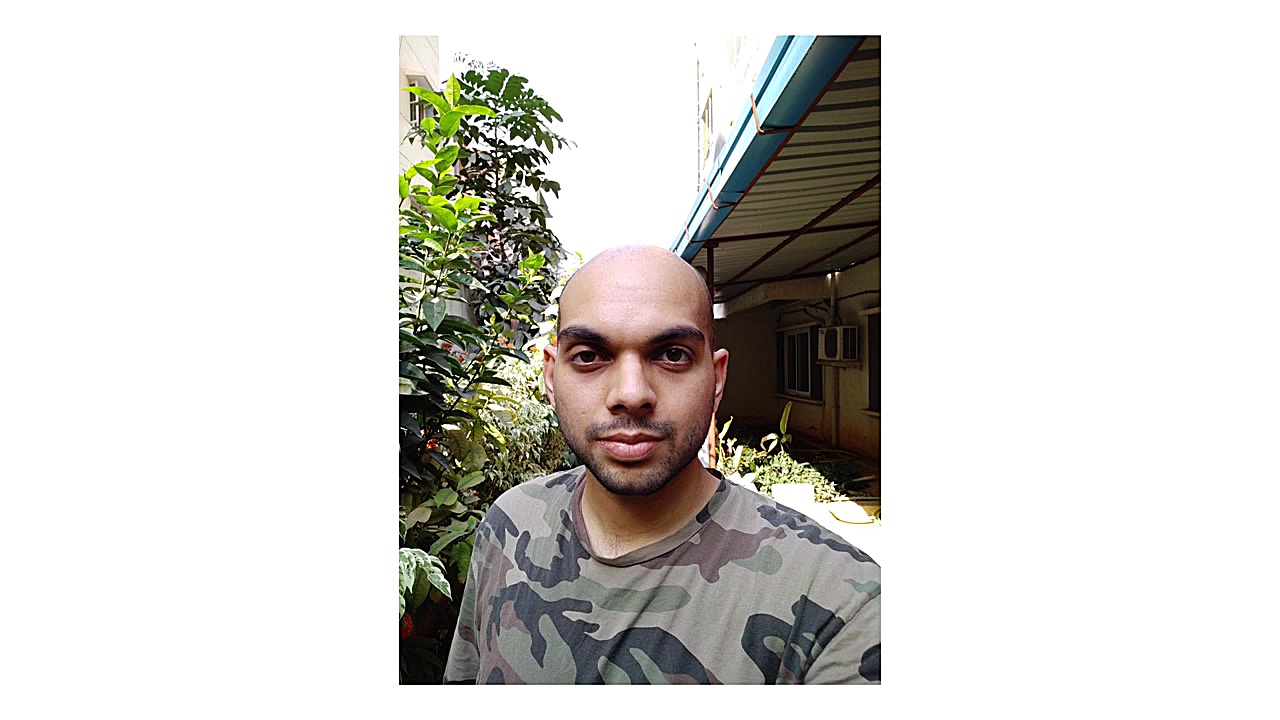 بازگشت پادشاه؟! بررسی دوربین م...