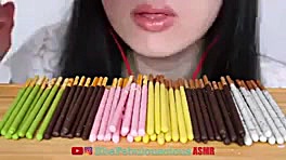 چالش خوردن شکلات مدادی