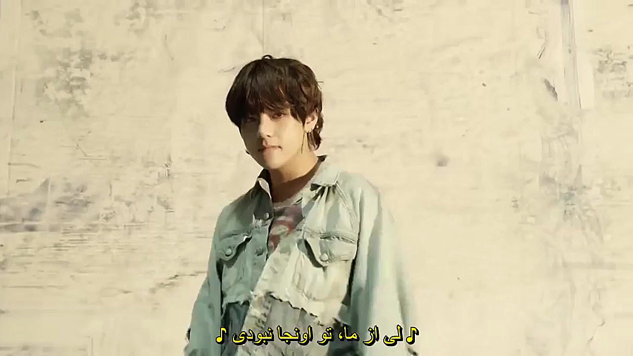 موزیک ویدیو fake love با زیر ن...