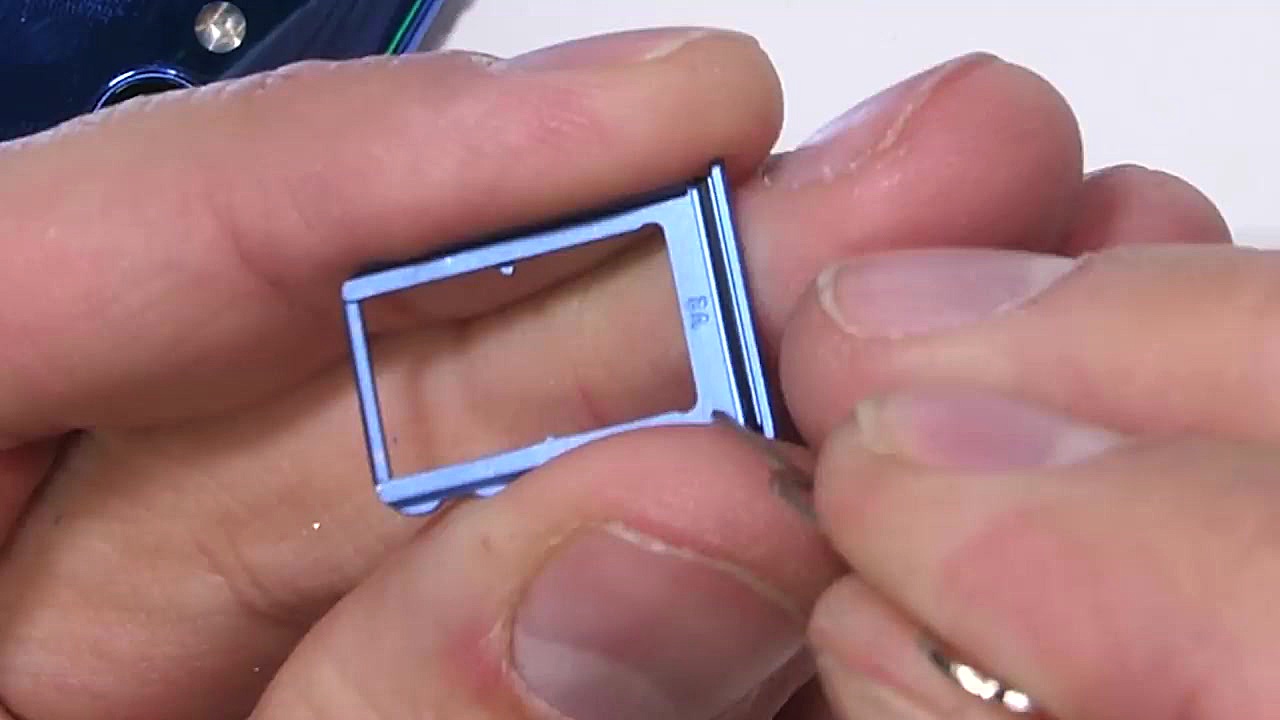 تست مقاومت شیائومی می 9