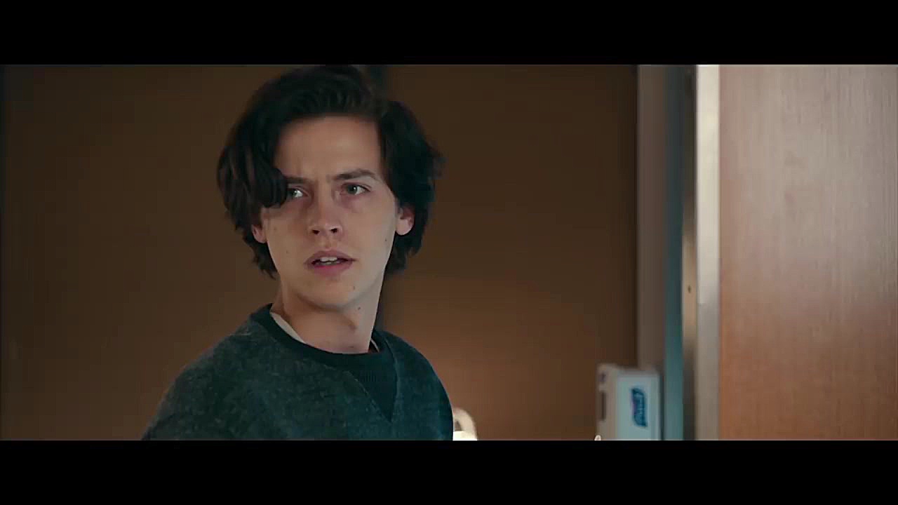 تریلر فیلم Five Feet Apart 201...