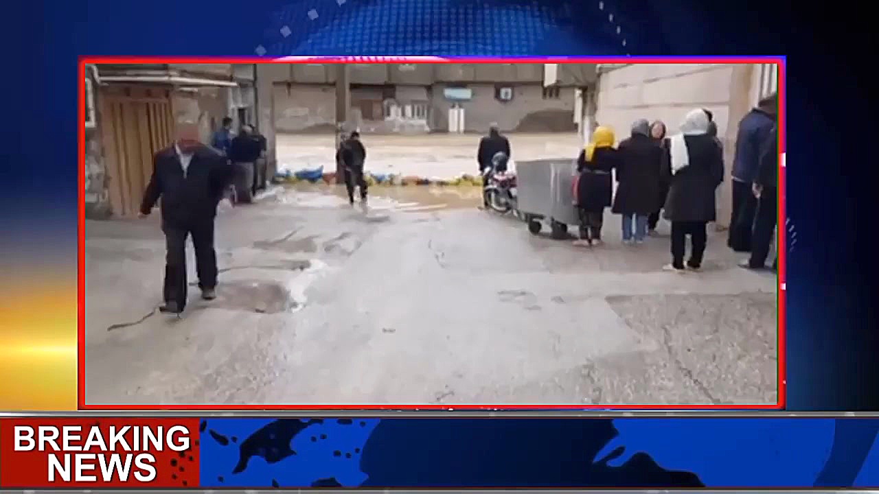 پل دختر در محاصره کامل سیل