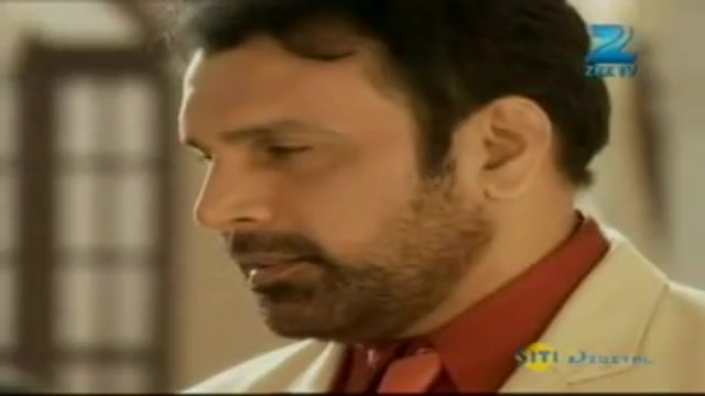 وقتی که اسد زویا رو بر می گردو...