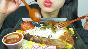 ویدیو اسمر خوردن پلو کباب و جو...