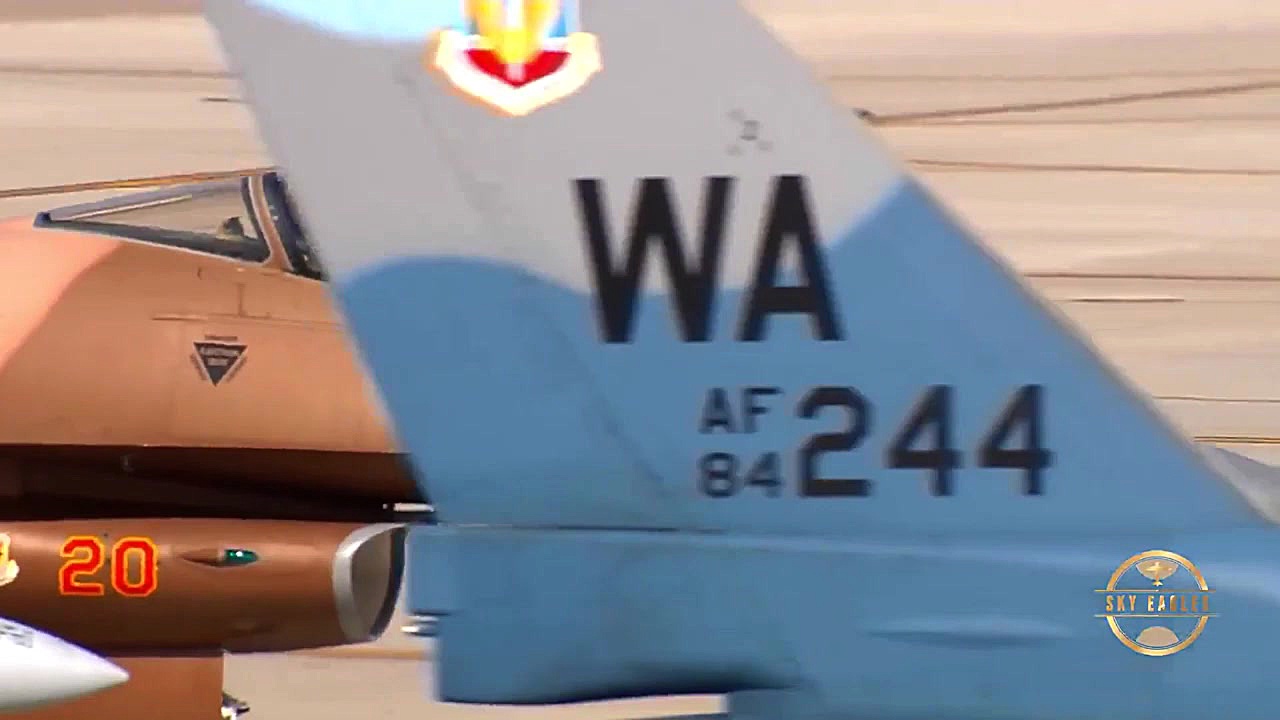 جنگنده هجومی اف 16 فالکون در ت...