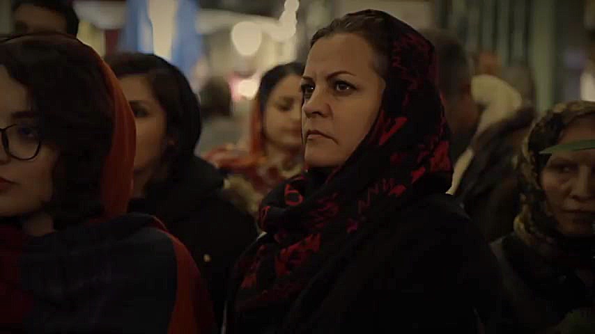 اجرای زنده موسیقی &laquo;میم م...