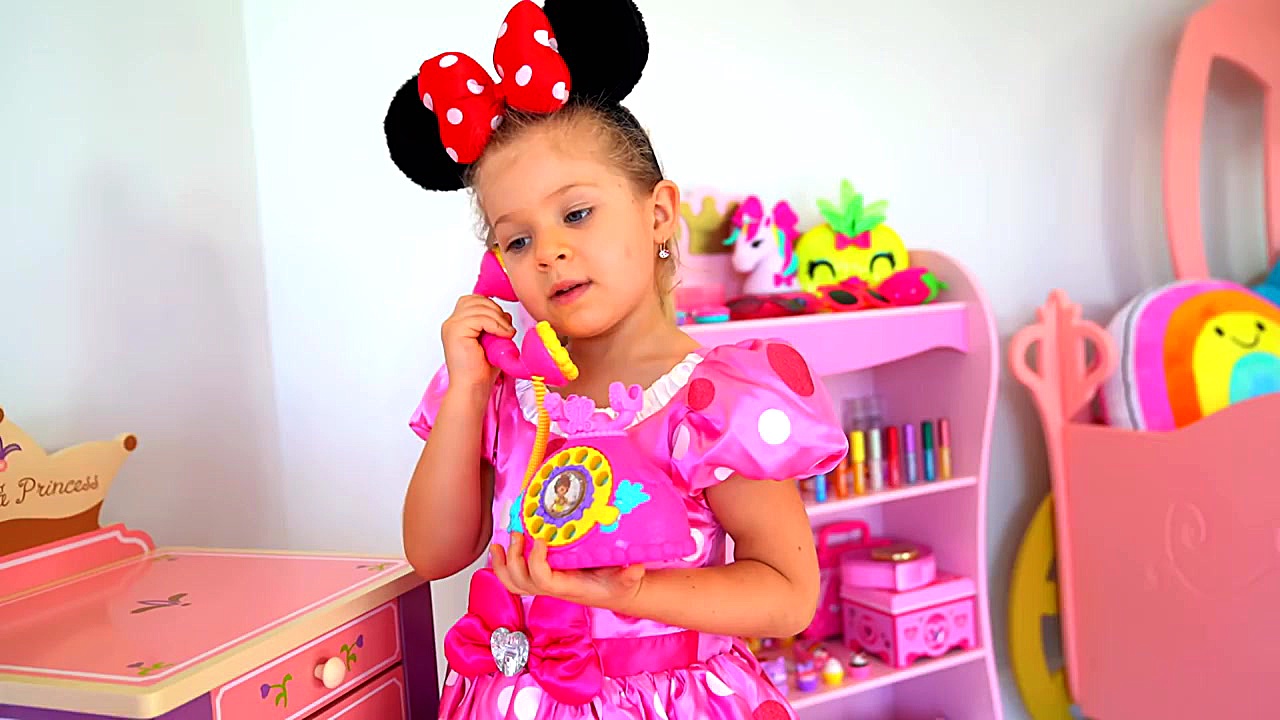 دیانا و جشن تولد مینی ماوس