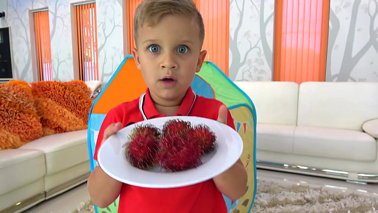 دیانا و اسباب بازی های جدیدش