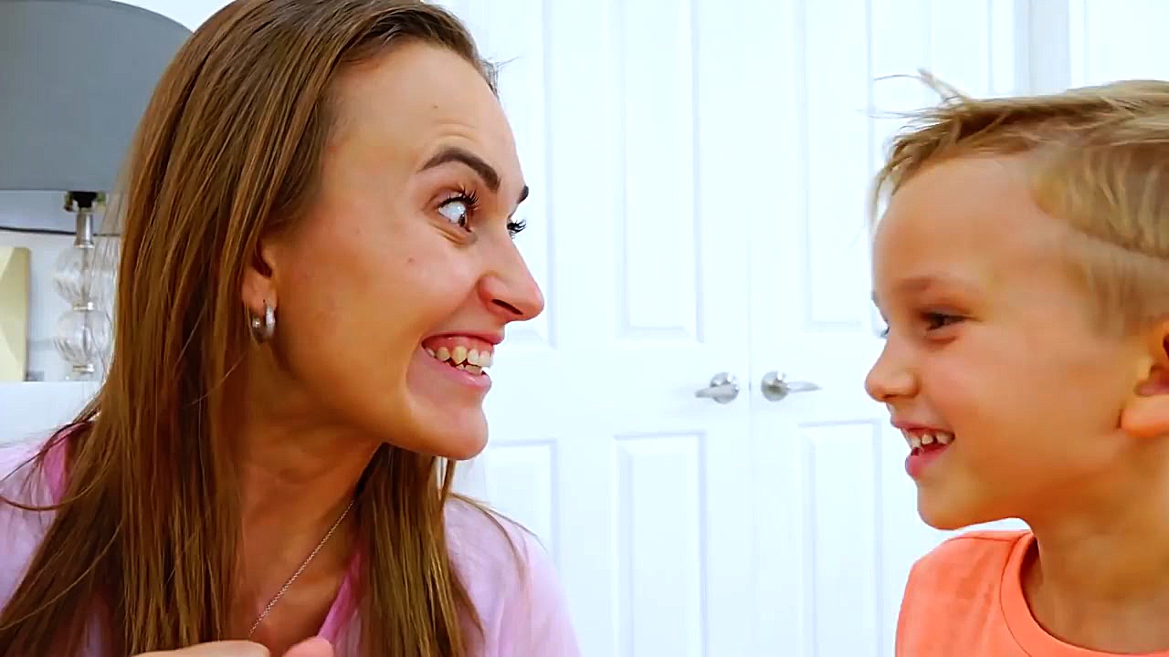 برنامه کودک: ولاد و نیکیتا ماش...