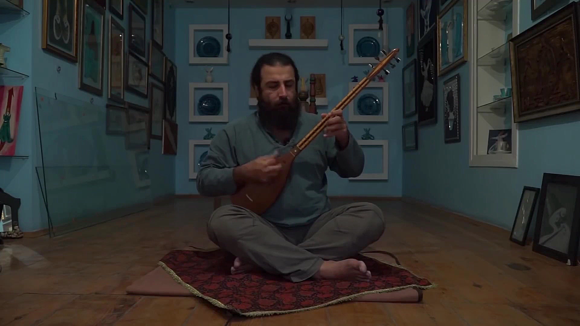 تنبورنوازی و آوازخوانی فرشاد ح...