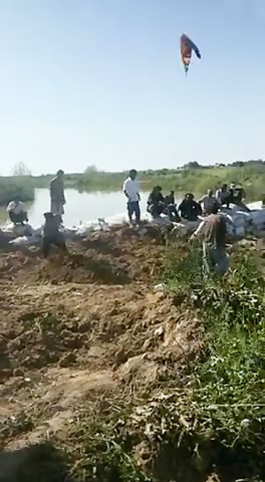 سیل خوزستان  جوانان بخش شاوور...