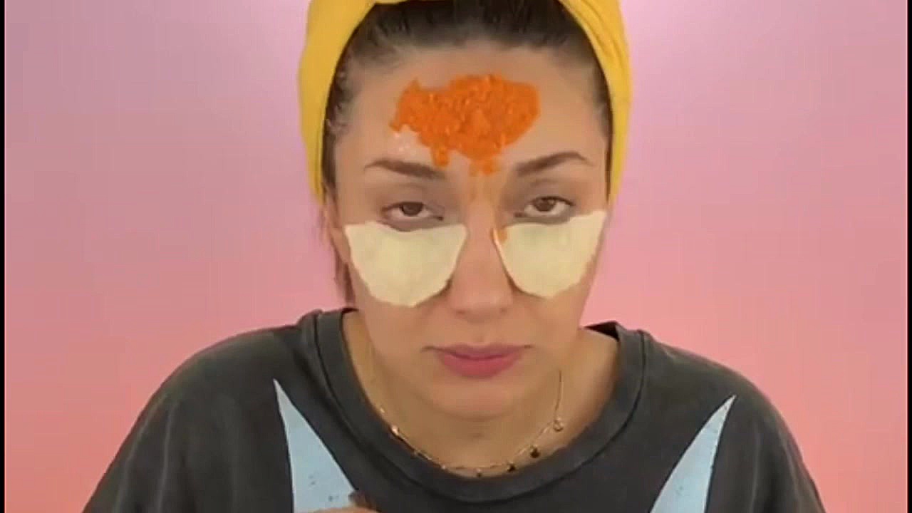 ماسک لایه بردار خونگی Melina T...