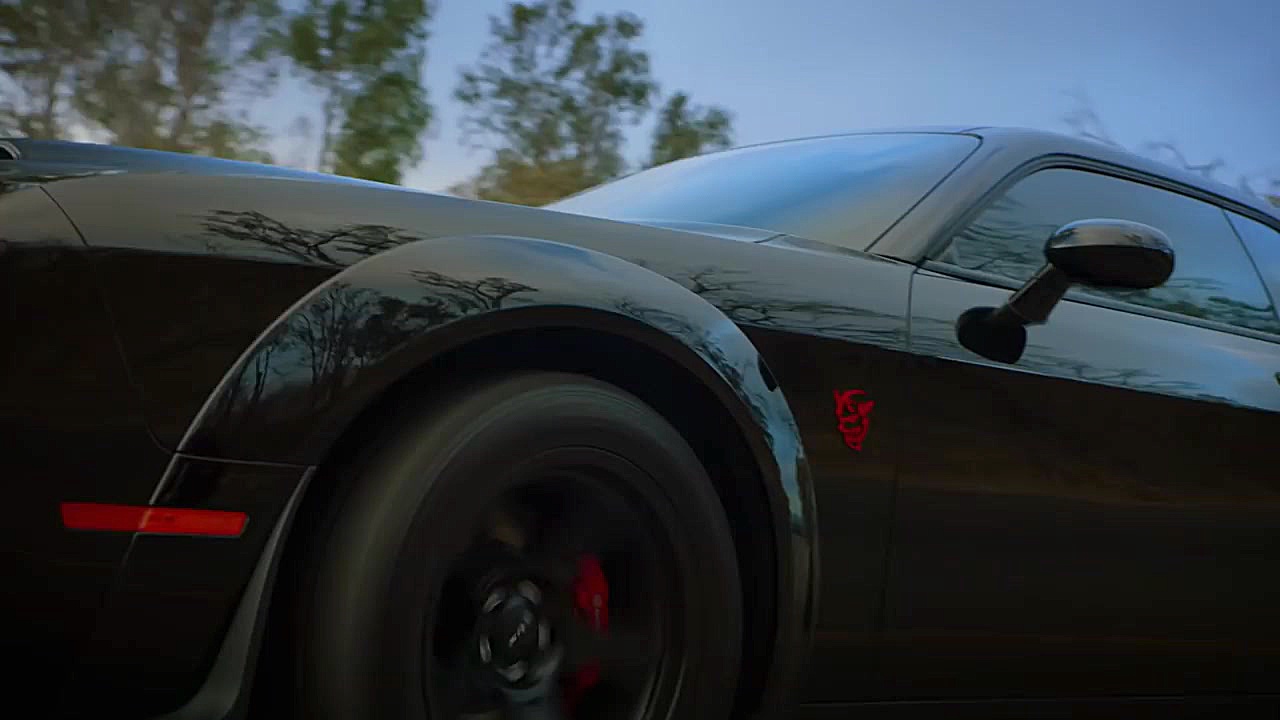 ادای احترام به هیولا!