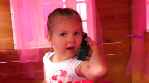 برنامه کودک: دیانا و عروسک های...