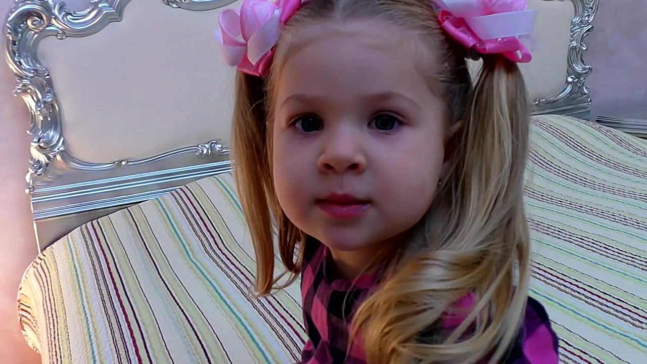 برنامه کودک: دیانا با عروسک بچ...