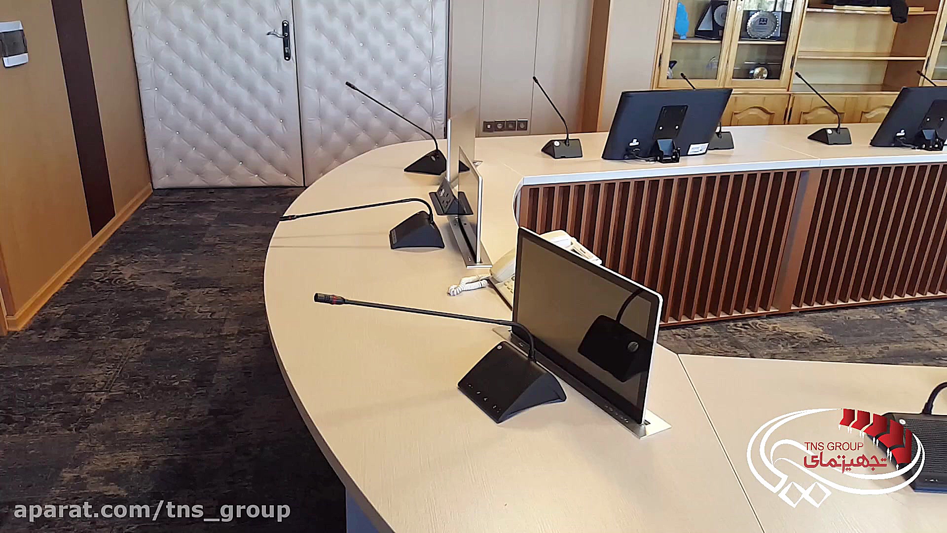 سالن کنفرانس دانشگاه علوم پزشک...