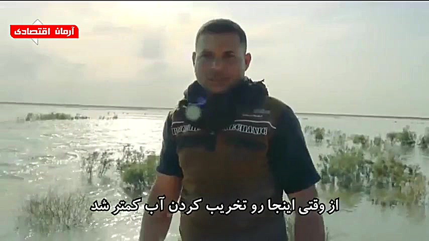 محاصره تاسیسات نفتی ایران در س...