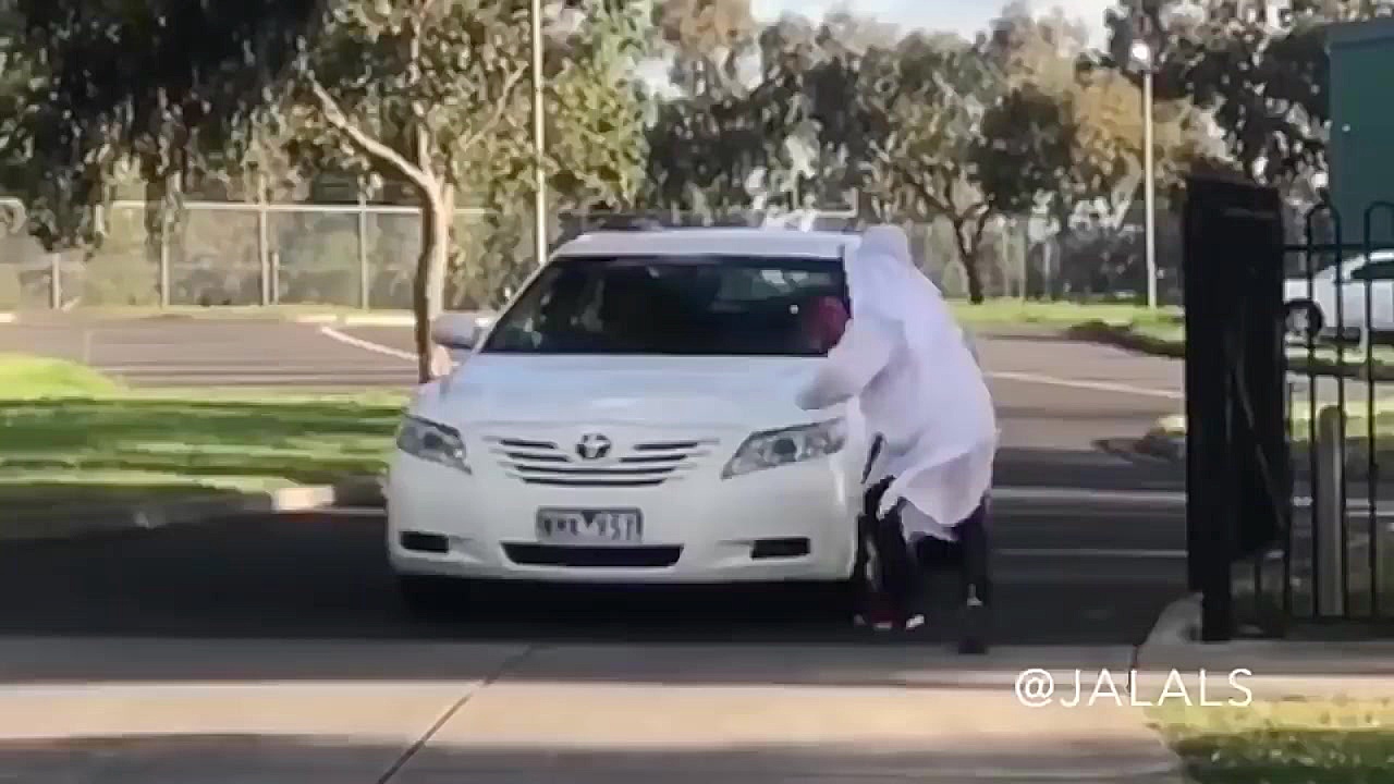 دوربین مخفی خارجی ترسوندن با ع...