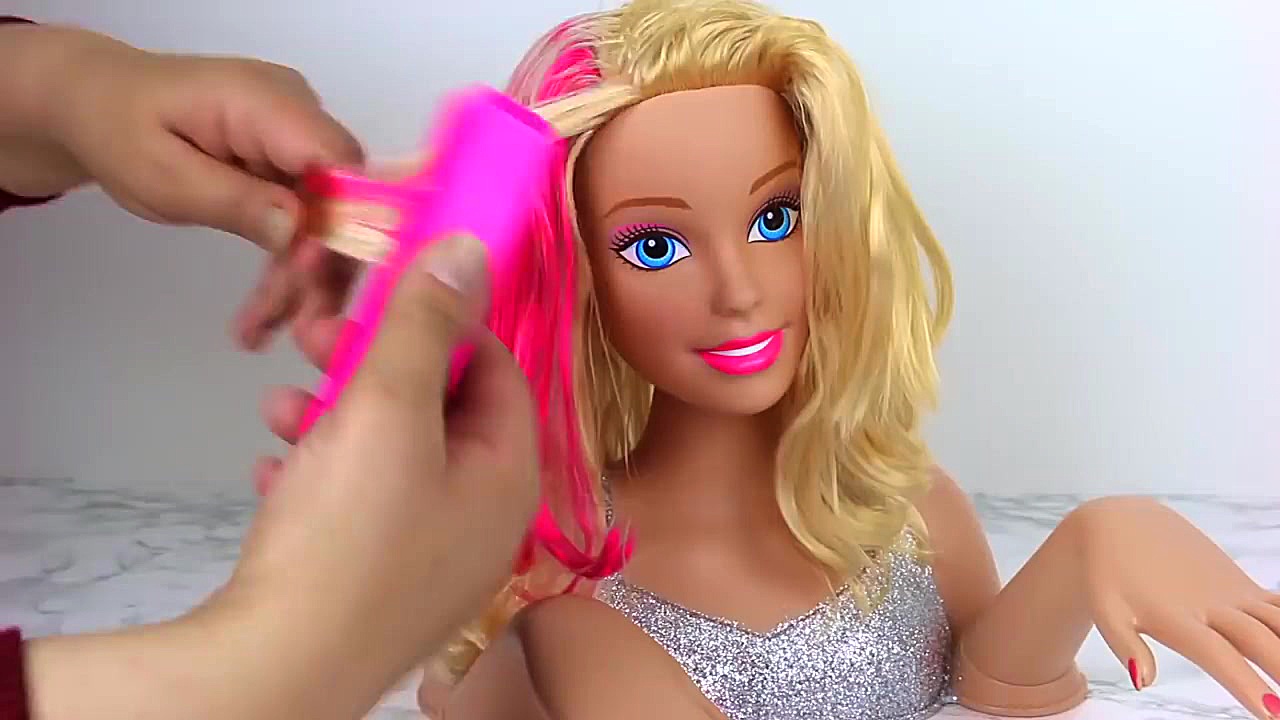 آرایش باربی