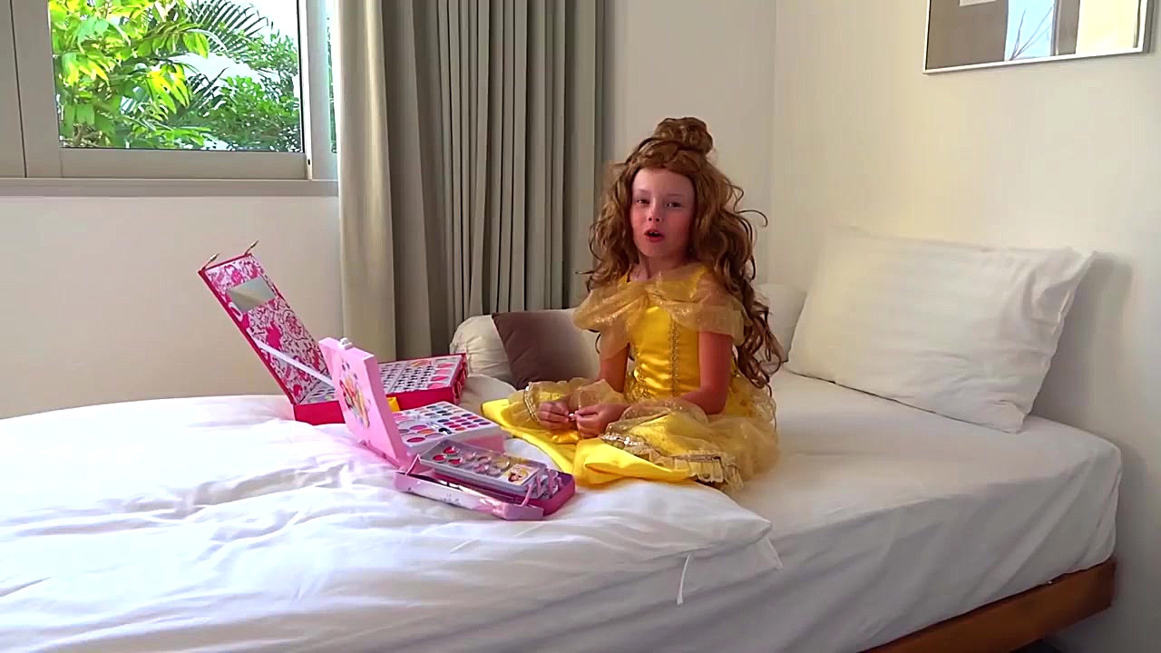 برنامه کودک: آلیس سوار کالسکه...