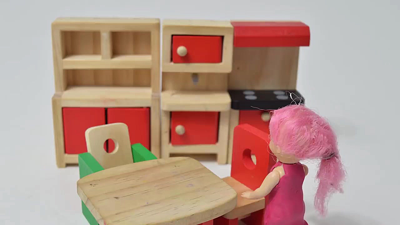 برنامه کودک: بچه سبز و عشق بی...