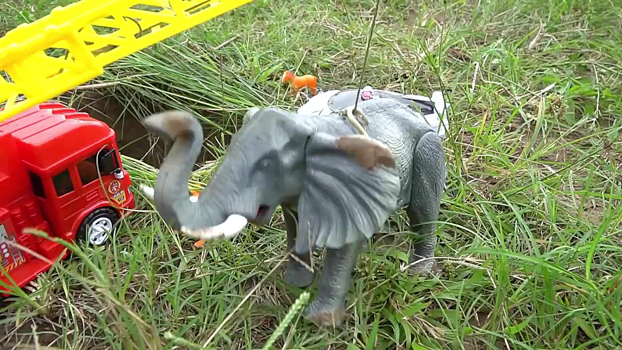 دنیای اسباب بازی: نجات فیل گرف...