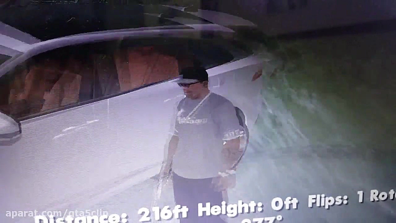 پرش فوق حرفه ای با جگوار شاسی...