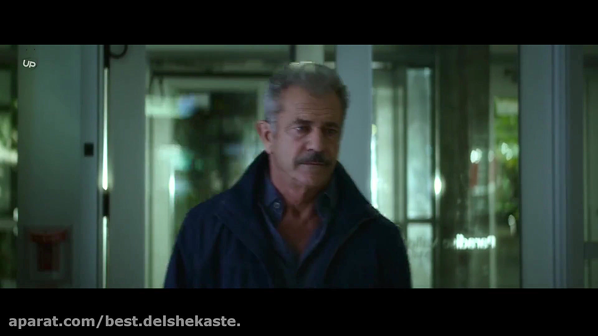 فیلم 2018 کشیده شده در بتن ( ا...