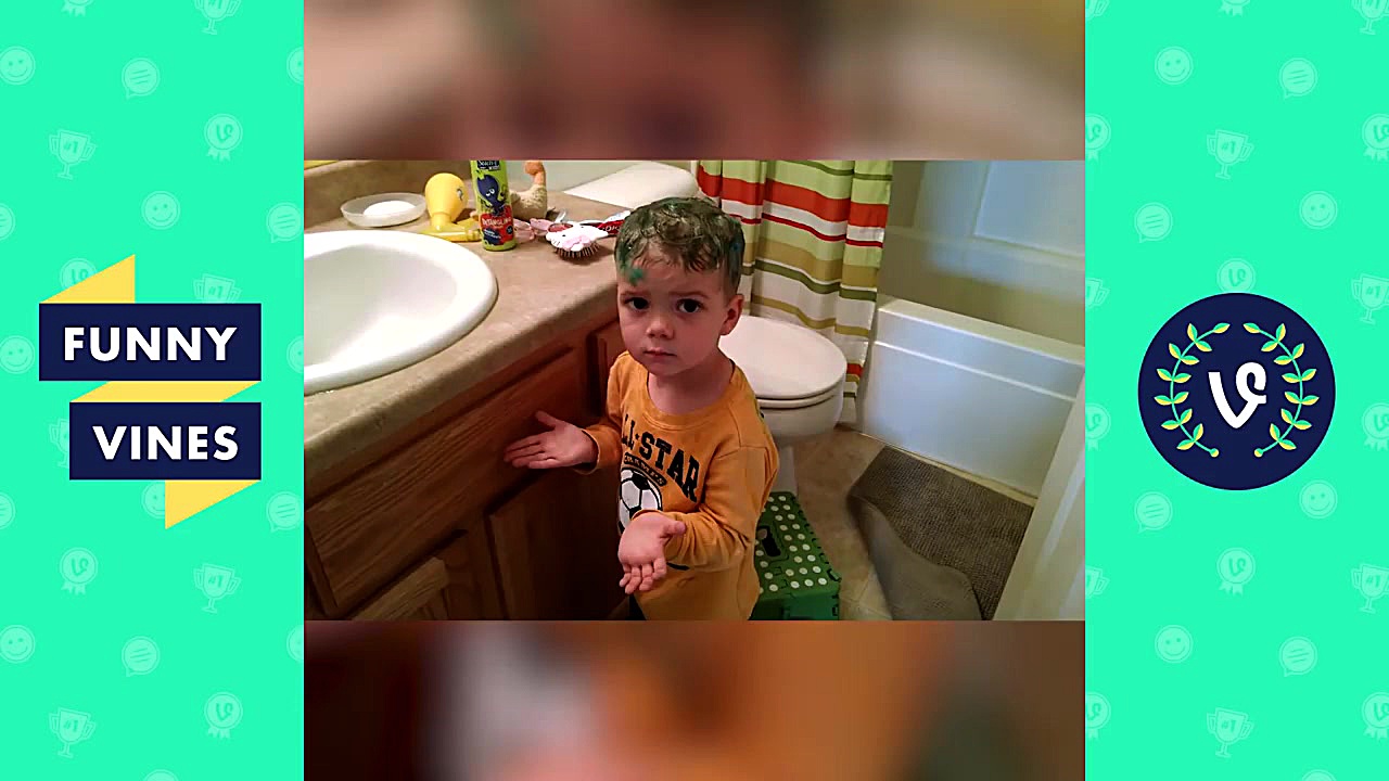 کلیپ خنده دار از بچه ها